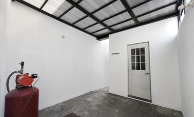 Casa en renta 3 recamarás cochera techada Fraccionamiento Mayorazgo León Gto.