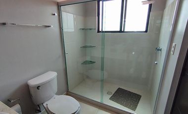 Casa en renta 3 recamarás cochera techada Fraccionamiento Mayorazgo León Gto.