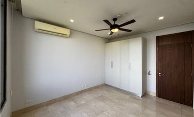 Apartamento en venta PH La Vista On The Green-Santa Maria (JAG)