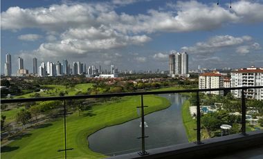 Apartamento en venta PH La Vista On The Green-Santa Maria (JAG)