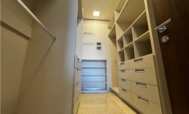 Apartamento en venta PH La Vista On The Green-Santa Maria (JAG)