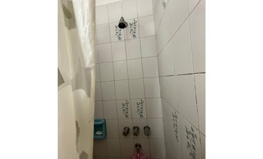 VENDE CASA CON QUINCHO CERRADO en DORREGO, GUAYMALLÉN, MENDOZA.