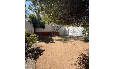 VENDE CASA CON QUINCHO CERRADO en DORREGO, GUAYMALLÉN, MENDOZA.