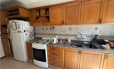VENDE CASA CON QUINCHO CERRADO en DORREGO, GUAYMALLÉN, MENDOZA.