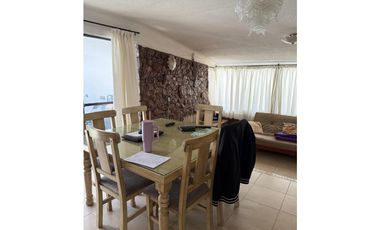 VENDE CASA CON QUINCHO CERRADO en DORREGO, GUAYMALLÉN, MENDOZA.