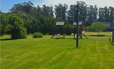 CASA EN CLUB DEL HARAS