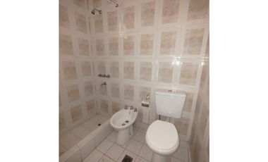 VENDE CASA en LAS TORTUGAS, GODOY CRUZ, MENDOZA.