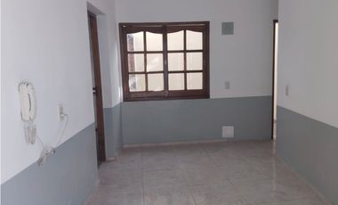 VENDE CASA en LAS TORTUGAS, GODOY CRUZ, MENDOZA.