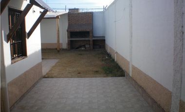VENDE CASA en LAS TORTUGAS, GODOY CRUZ, MENDOZA.