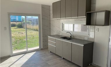 Casa a estrenar en Mar de Cobo