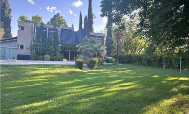 VENDE IMPORTANTE PROPIEDAD EN LA PUNTILLA, LUJN DE CUYO, MENDOZA.