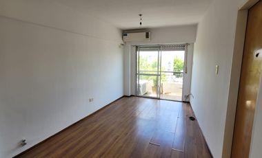 Depto 1 dormitorio c/BALCON al frente + TERRAZA EXCLUSIVA, Ba Echesortu, Rosario