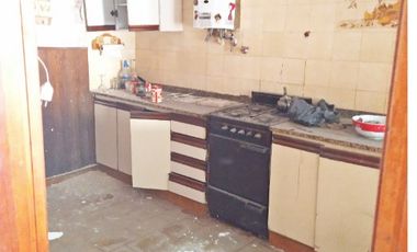 Casa en venta en Valentin Alsina