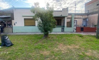 Casa en venta en Remedios de Escalada Oeste