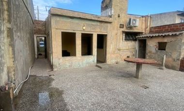 Casa en venta en Remedios de Escalada Oeste