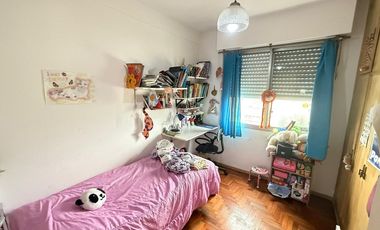 Dpto en VENTA, 4amb, vista abierta, opc COCHERA