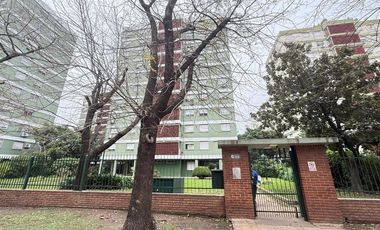 Dpto en VENTA, 4amb, vista abierta, opc COCHERA