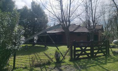 VENTA CASA 2 AMB, 2 LOTES, CLUB DE CAMPO, ESCOBAR