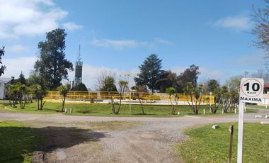 VENTA CASA 2 AMB, 2 LOTES, CLUB DE CAMPO, ESCOBAR