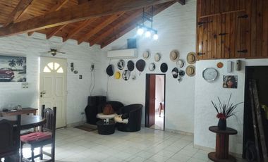 VENTA CASA 2 AMB, 2 LOTES, CLUB DE CAMPO, ESCOBAR