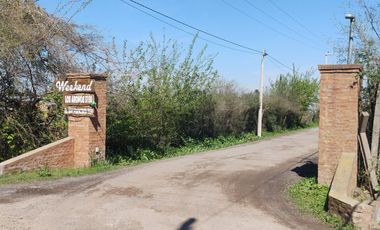 VENTA CASA 2 AMB, 2 LOTES, CLUB DE CAMPO, ESCOBAR