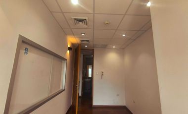 Oficina en arriendo en LA REINA