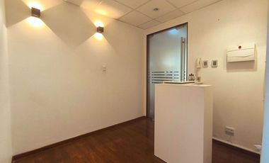 Oficina en arriendo en LA REINA