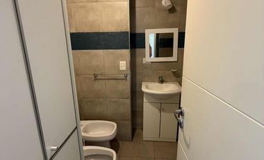 ALQUILER MONOMABIENTE EN CASTELAR SUR