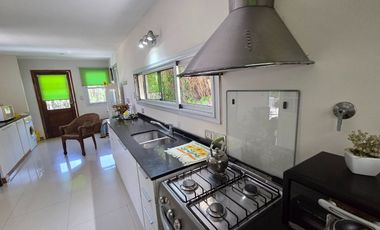 ALQUILER CASA 4AMBIENTES ALTOS DE HUDSON II PILETA