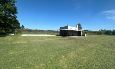 Venta Quinta con Pileta en CHACRAS DEL LAGO