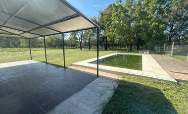 Venta Quinta con Pileta en CHACRAS DEL LAGO
