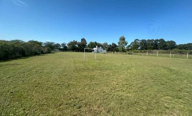 Venta Quinta con Pileta en CHACRAS DEL LAGO