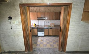 VENTA CASA 3 DORMITORIOS - ALLEN CENTRO