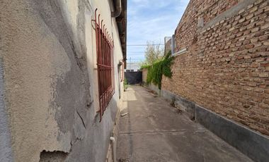 VENTA CASA 3 DORMITORIOS - ALLEN CENTRO