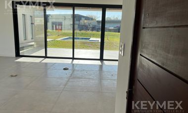 VENTA CASA 5 AMB A ESTRENAR EN VILLA ROSA