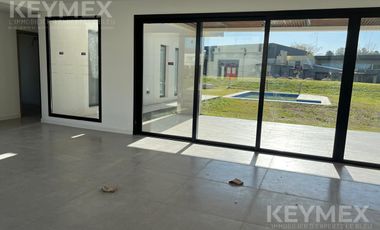 VENTA CASA 5 AMB A ESTRENAR EN VILLA ROSA