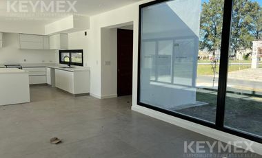 VENTA CASA 5 AMB A ESTRENAR EN VILLA ROSA