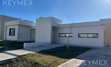VENTA CASA 5 AMB A ESTRENAR EN VILLA ROSA