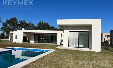 VENTA CASA 5 AMB A ESTRENAR EN VILLA ROSA