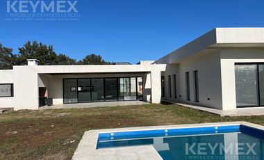 VENTA CASA 5 AMB A ESTRENAR EN VILLA ROSA
