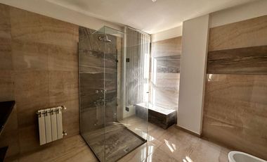 Departamento en alquiler un dormitorio, pileta Villa Belgrano, Zona Norte