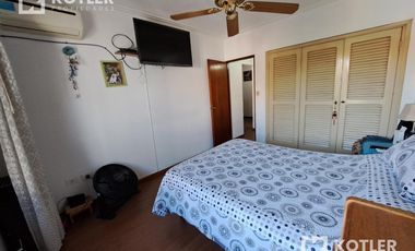 Oportunidad!  Muy lindo Chalet - 3 dormitorios - Temperley