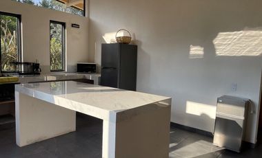 Casa en renta en San Simon el Alto, Valle de Bravo