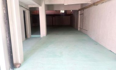 Galpón / Deposito en veta en Bella Vista