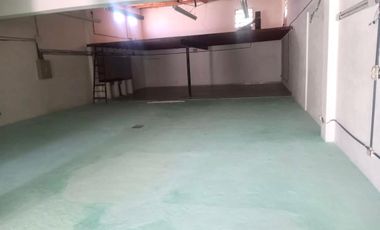 Galpón / Deposito en veta en Bella Vista