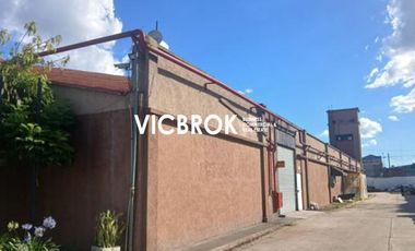 Lindo depósito y oficinas en predio cerrado en Munro