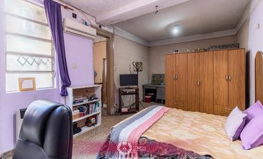 Venta casa 7 ambientes 294M² sobre terreno de 184M² en Boedo en estado a reciclar oportunidad única