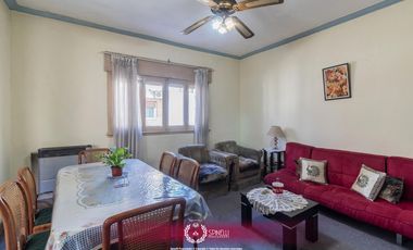 Venta casa 7 ambientes 294M² sobre terreno de 184M² en Boedo en estado a reciclar oportunidad única