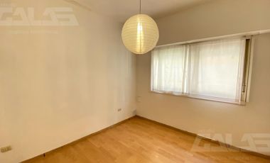 Casa Ph 3 ambientes - 2 dormitorios - Baño - Cochera - Ituzaingó norte