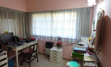 Chalet en Turdera con 2 dormitorios - APTO CRÉDITO